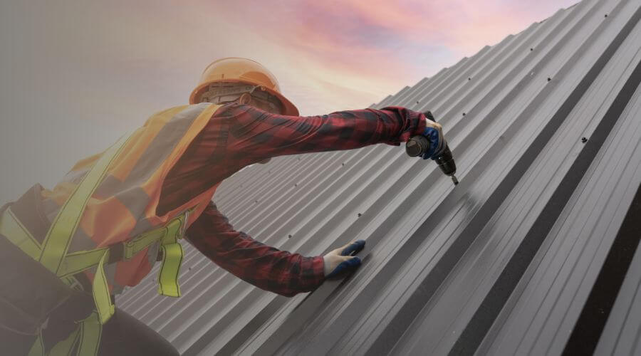 Professional gutter cleaning in Bluff Springs, IL